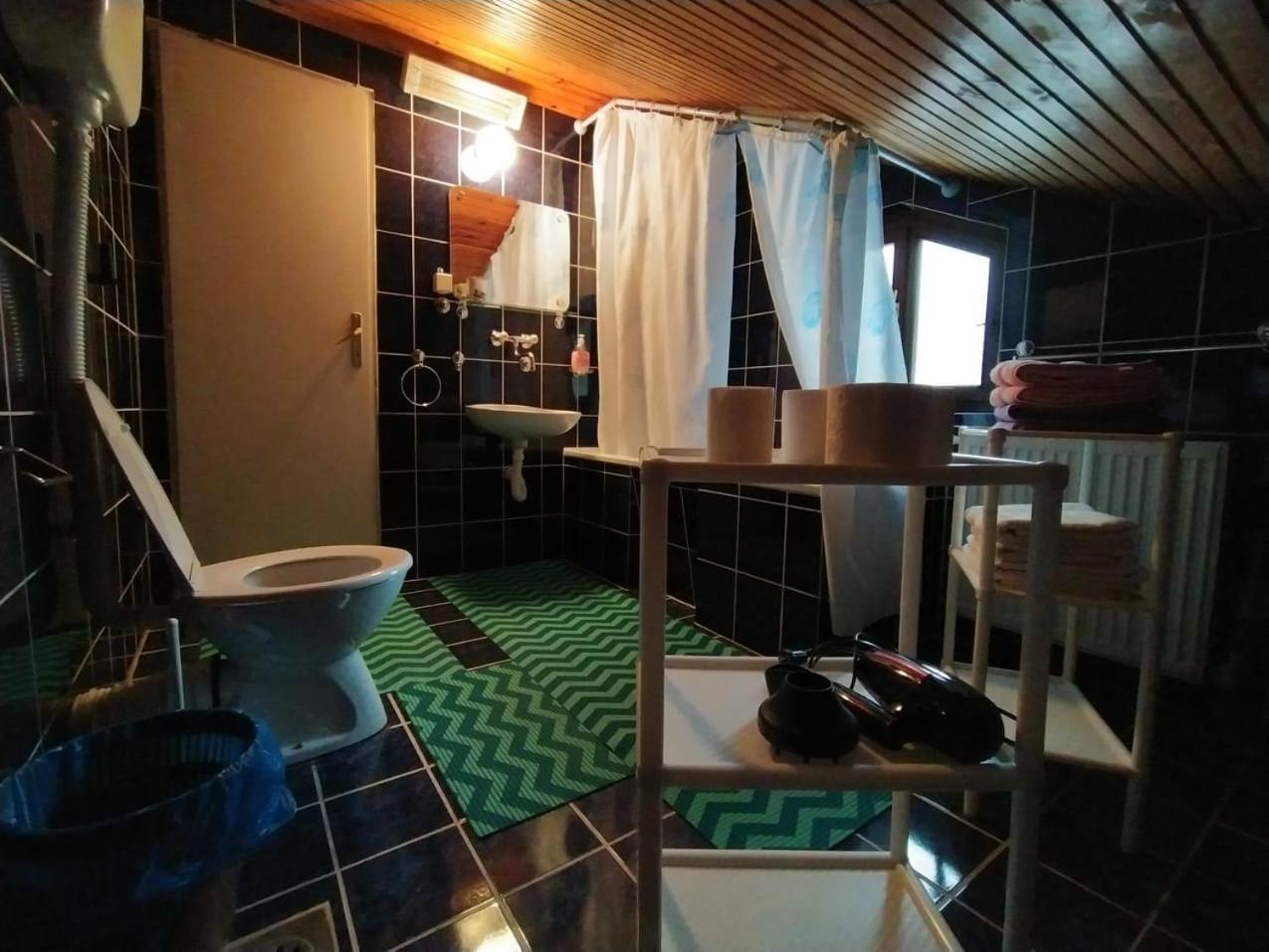 Apartmani Milic Sirogojno Номер фото