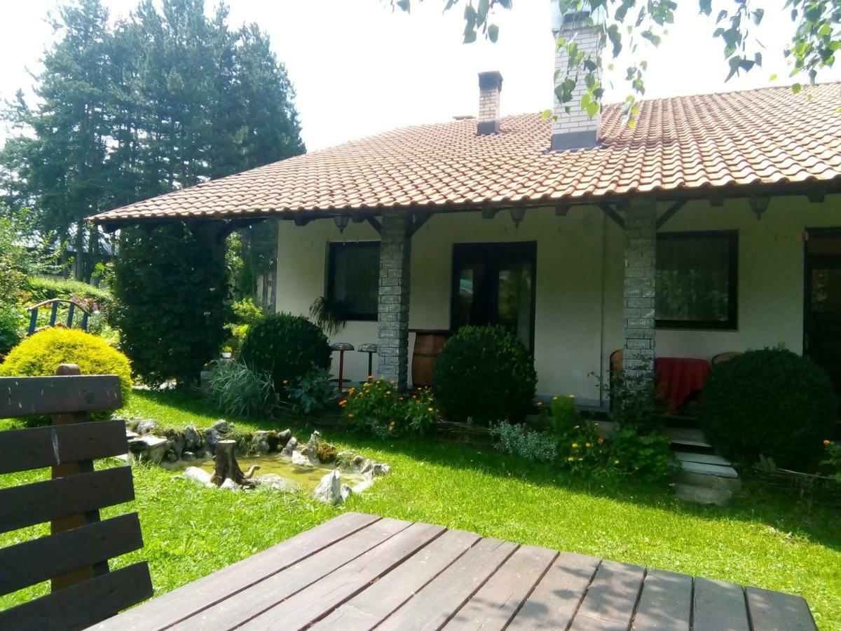 Apartmani Milic Sirogojno Экстерьер фото